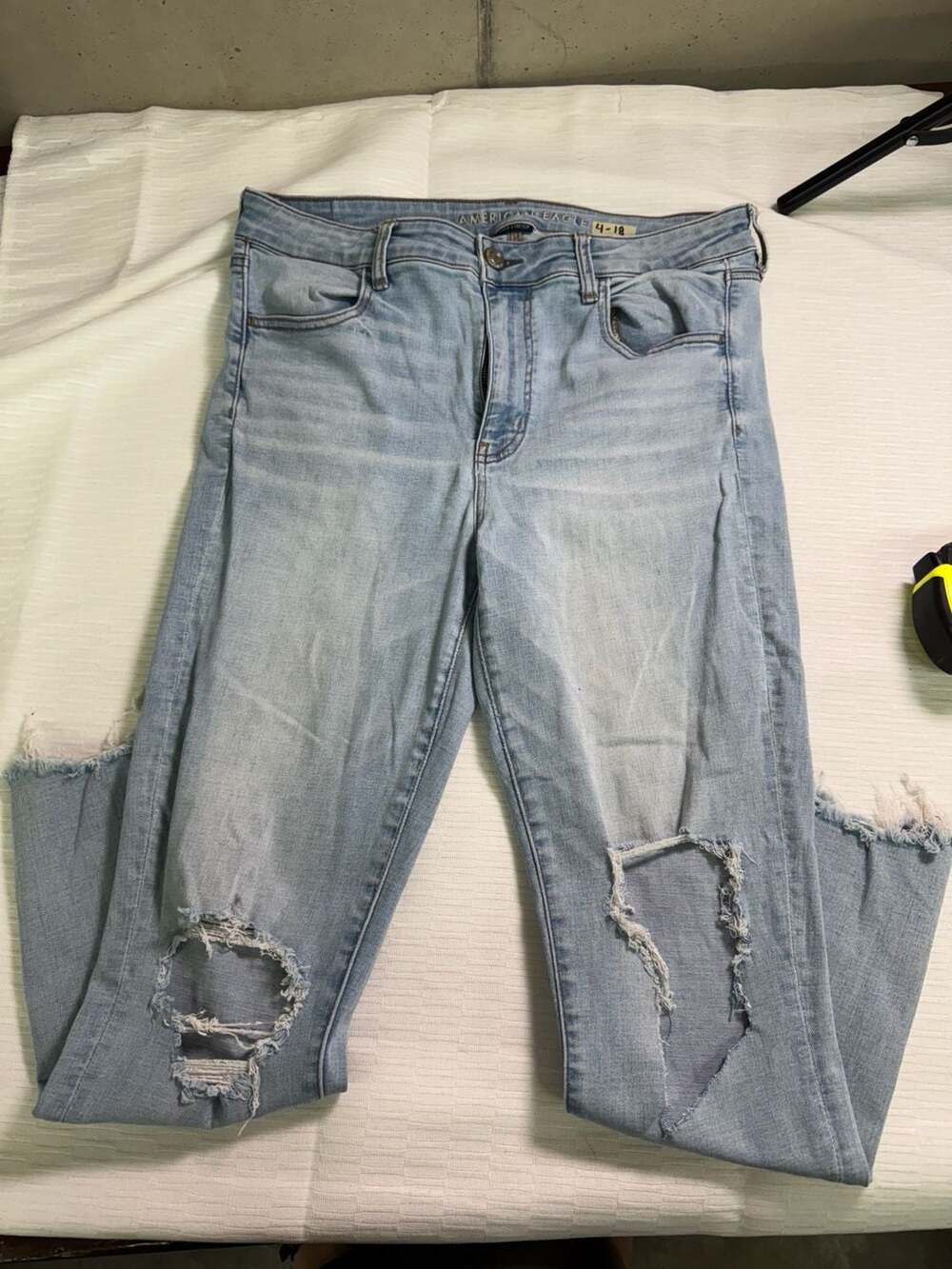 American Eagle Hi-Rise Jegging Crop Jeans Size 14